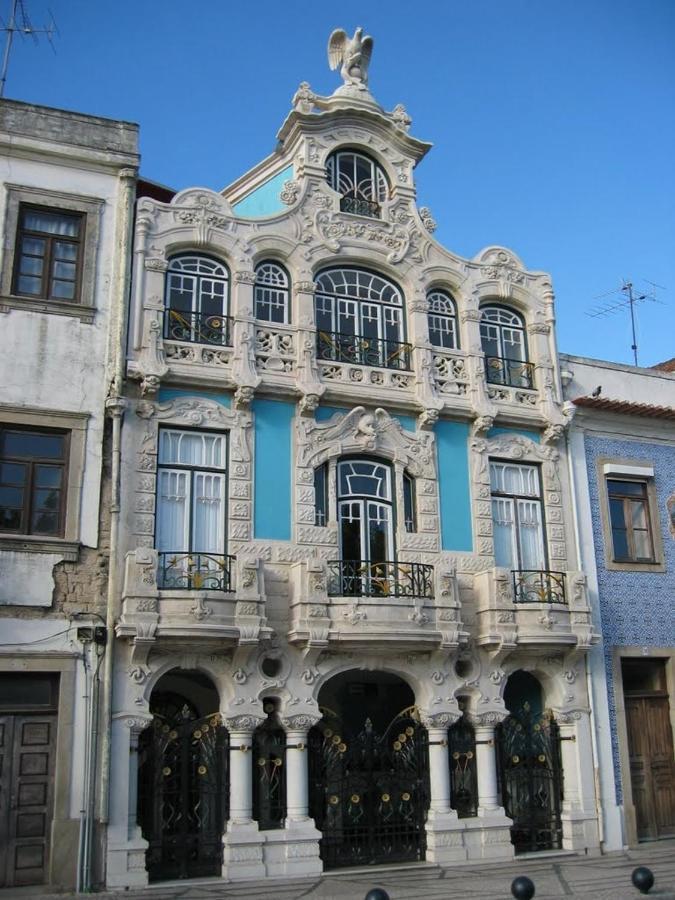 Light Brown Central Apartment Aveiro Exterior photo